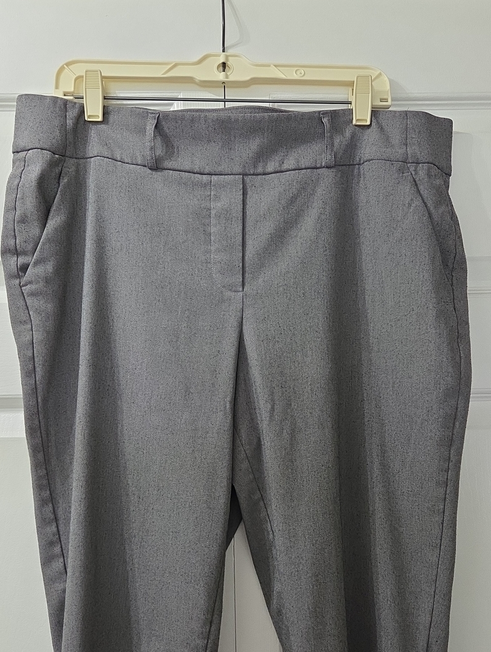 Simply Vera Vera Wang Gray Stretch Modern Ankle Pants, Size XL